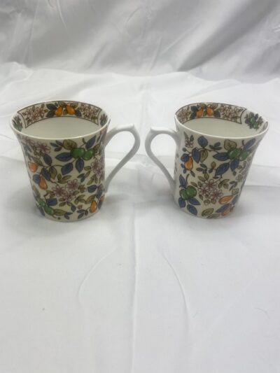 2 x Queen’s Bone China Mugs – Orchard Design