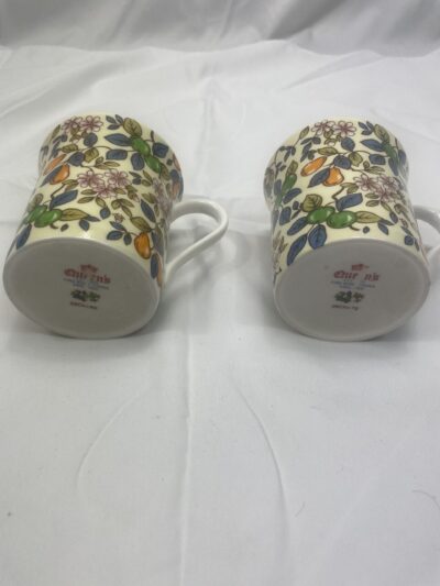 2 x Queen’s Bone China Mugs – Orchard Design